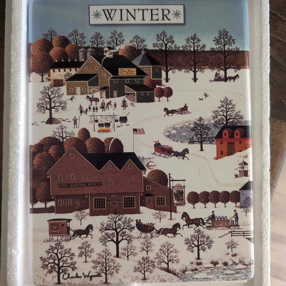 Bradford Exchange Charles Wysocki Best of Times Clock 4 Seasonal Tiles Christmas - Picture 3 of 13